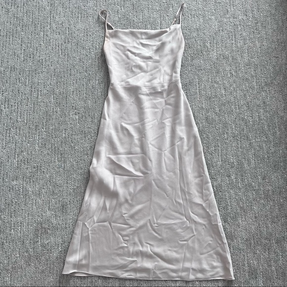 Park & Fifth Bowen Dress in Oyster Satin - Picture 7 of 7